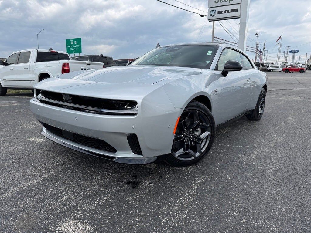 2025 DODGE Charger