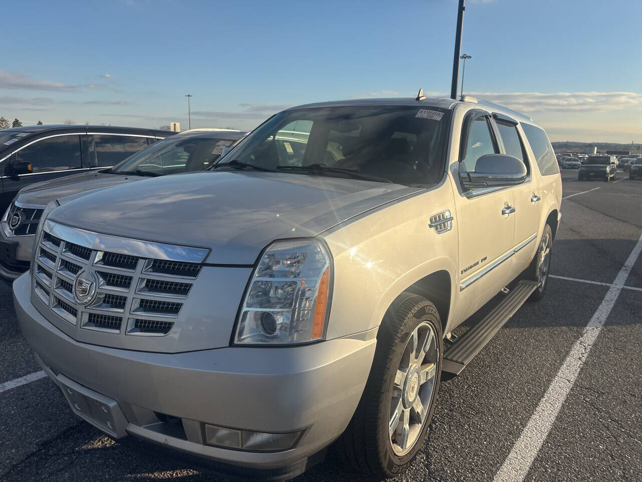 2011 CADILLAC Escalade