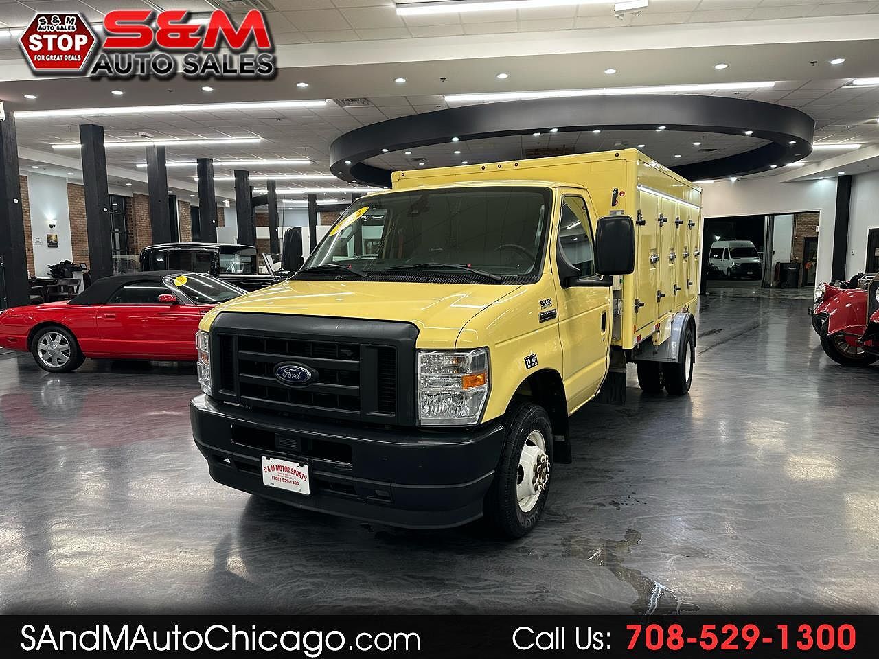 2022 FORD E-450