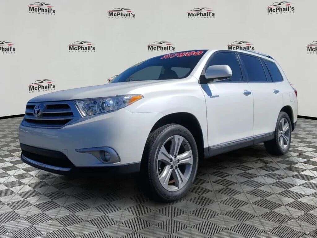 2013 TOYOTA Highlander