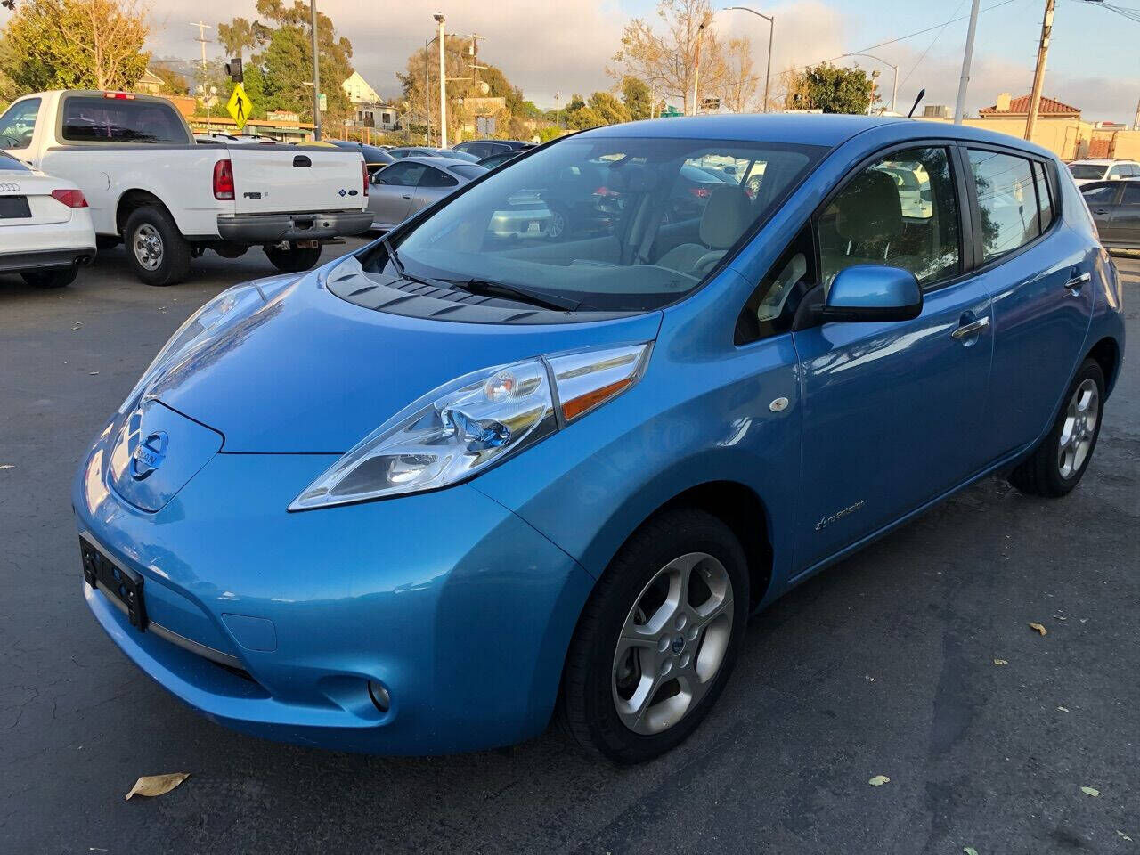 2012 NISSAN Leaf
