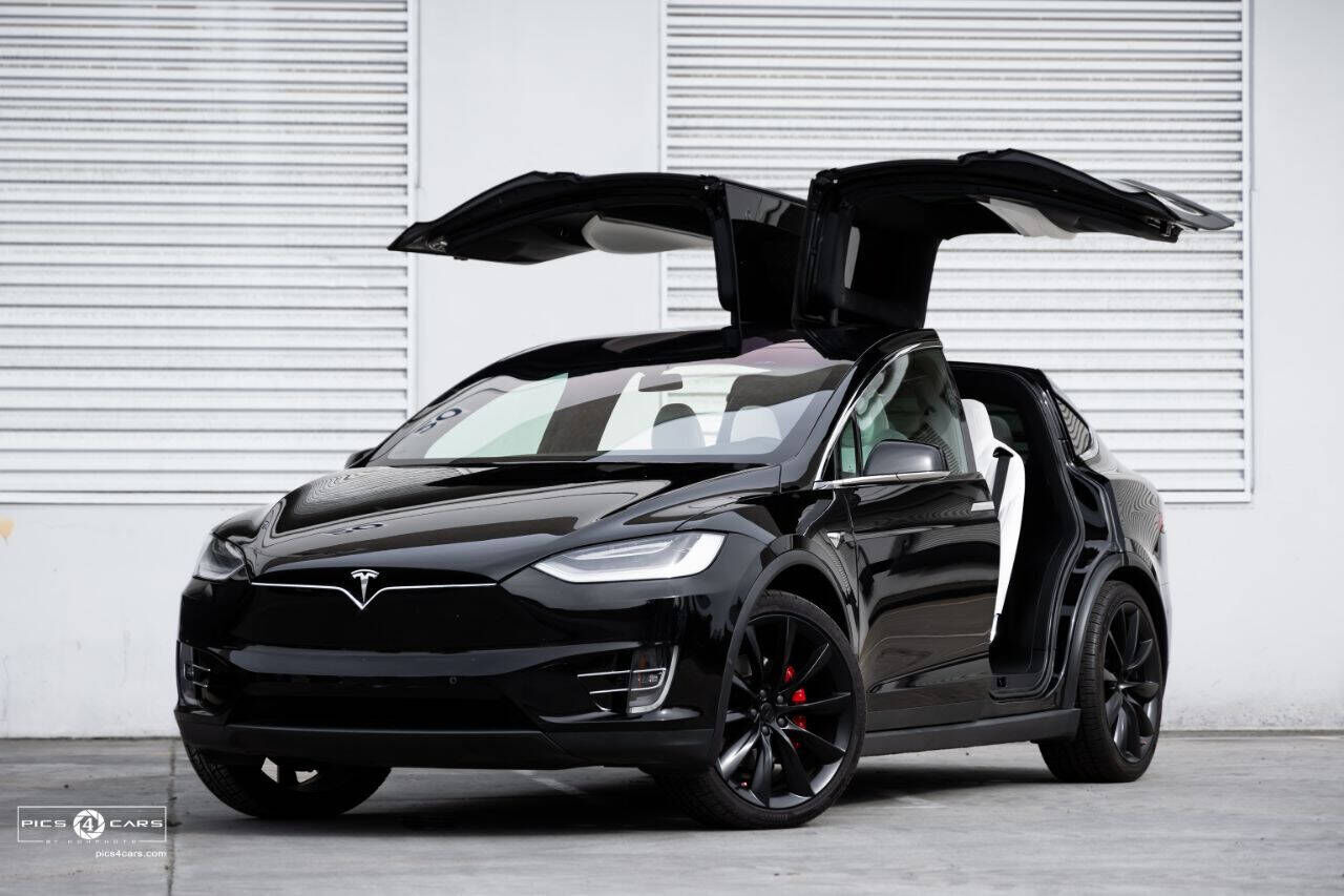 2020 TESLA Model X