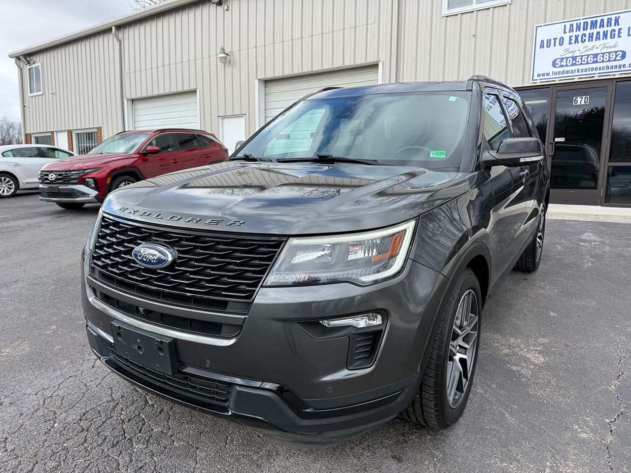 2018 FORD Explorer