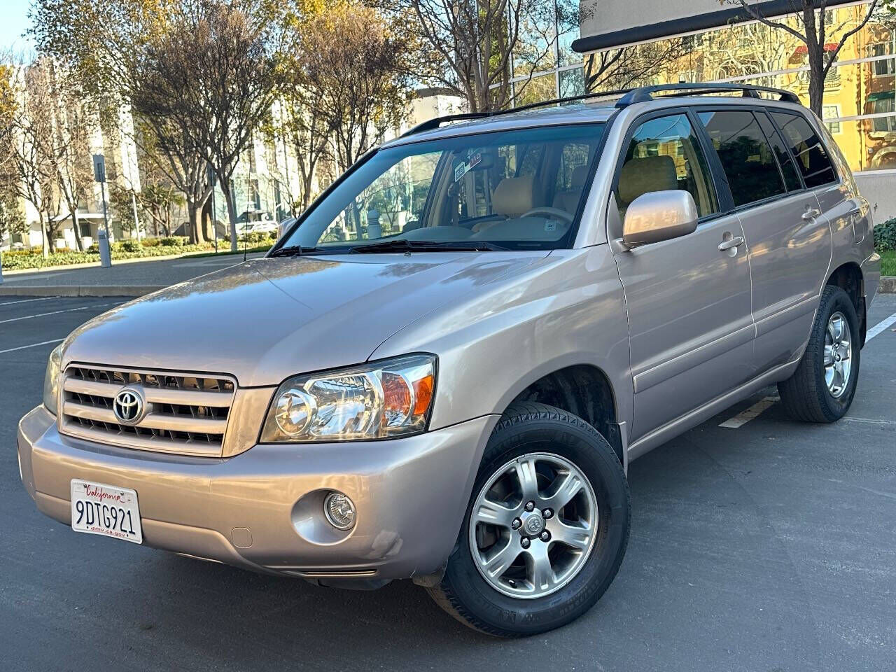 2005 TOYOTA Highlander