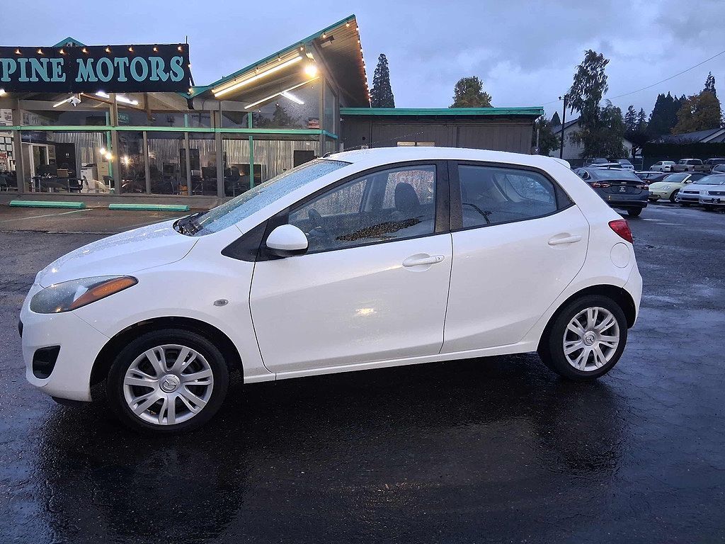 Mazda Mazda2