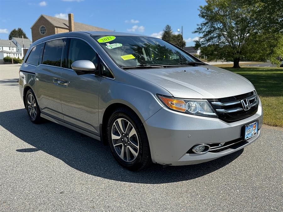 2017 HONDA Odyssey
