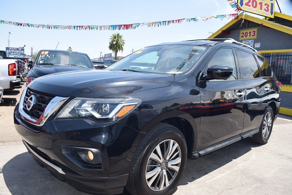 2020 NISSAN Pathfinder