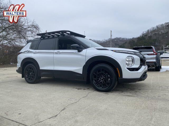 2026 MITSUBISHI Outlander