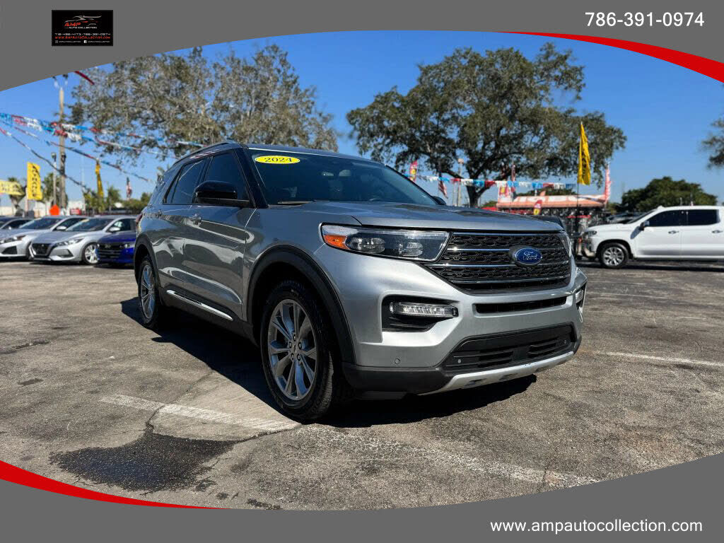 2024 FORD Explorer