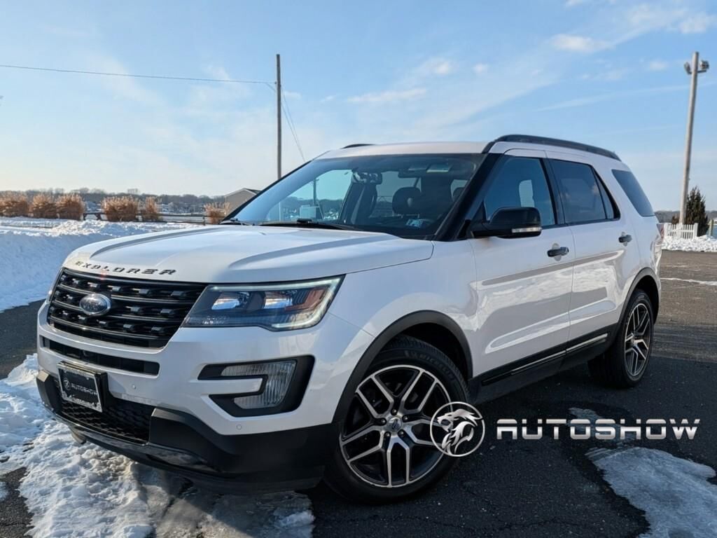 2017 FORD Explorer