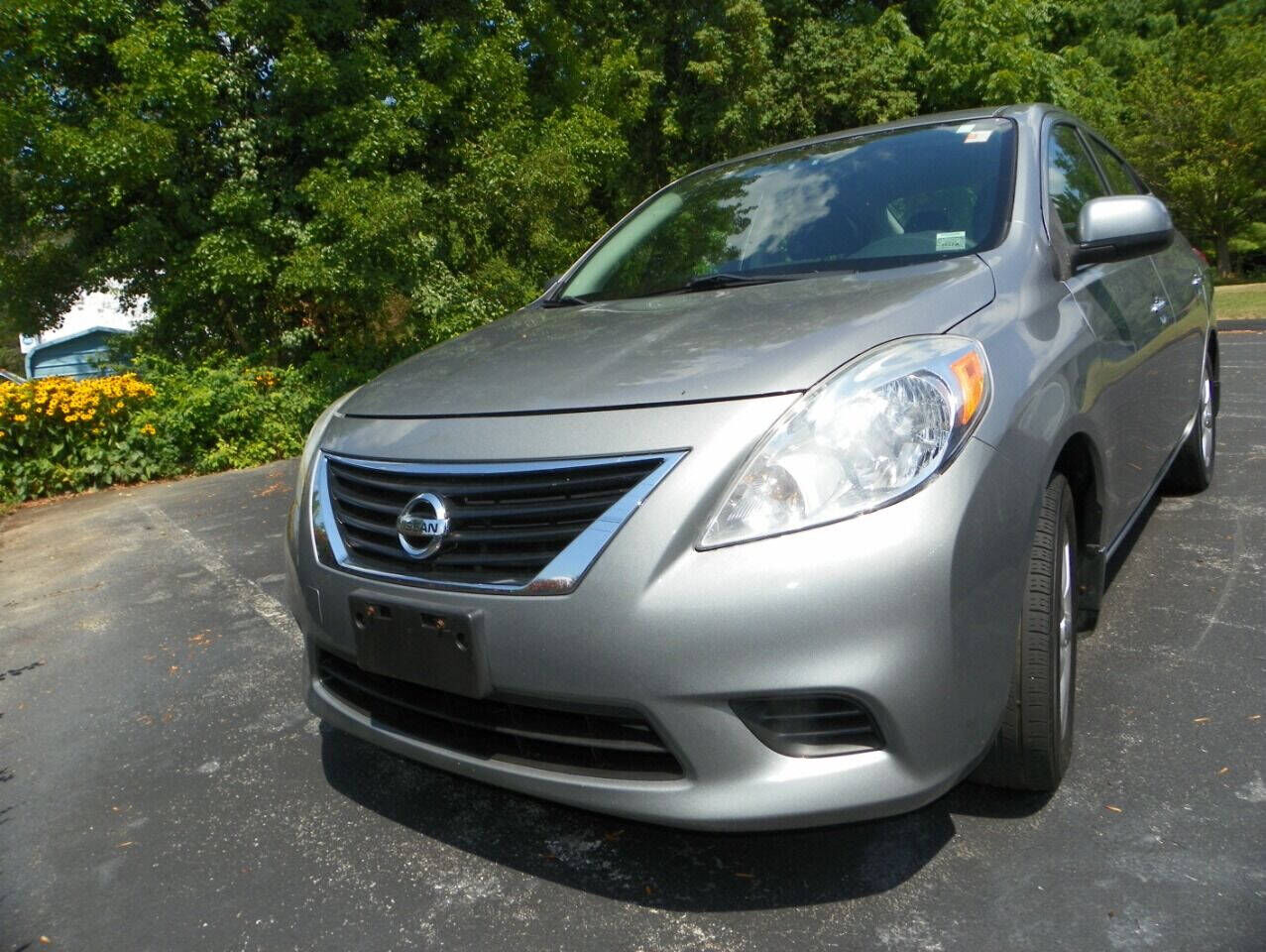 2014 NISSAN Versa