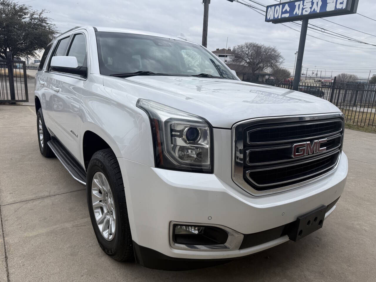 2016 GMC Yukon