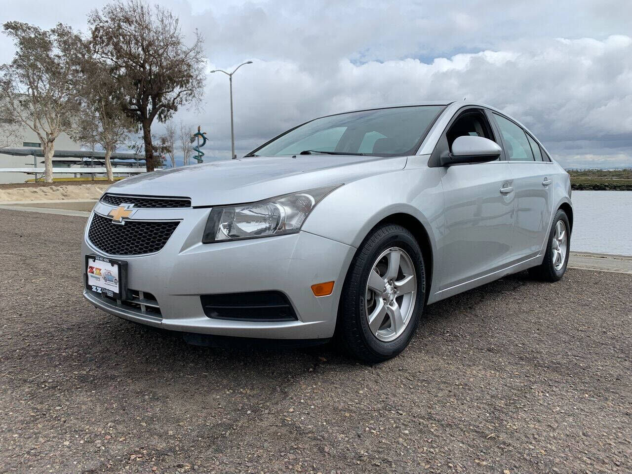 2013 CHEVROLET Cruze