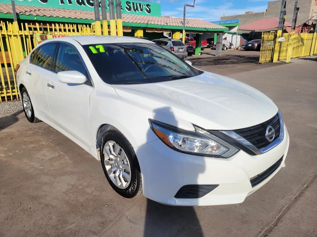 2017 NISSAN Altima