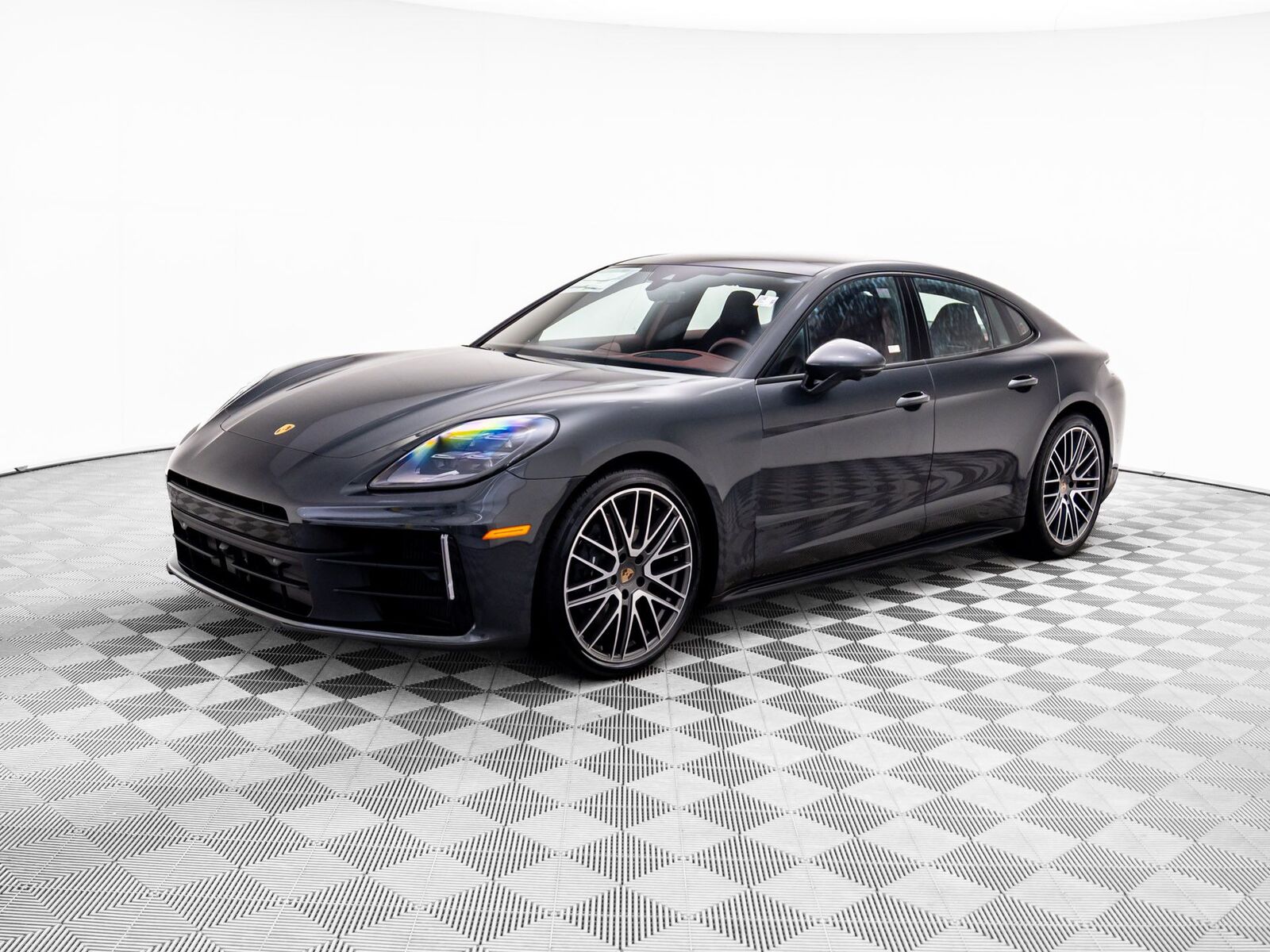 2026 PORSCHE Panamera