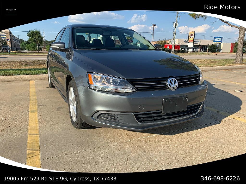 2013 VOLKSWAGEN Jetta