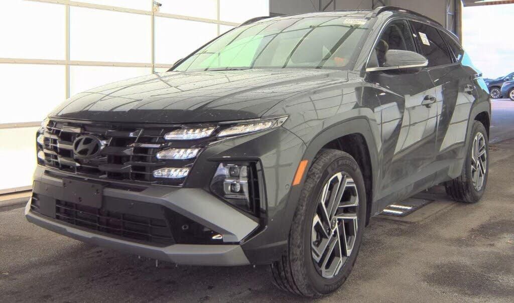 2025 HYUNDAI Tucson