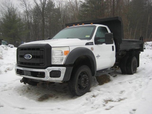 2011 FORD F-550