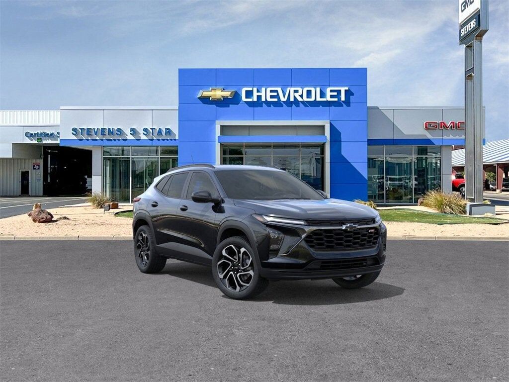 2026 CHEVROLET Trax