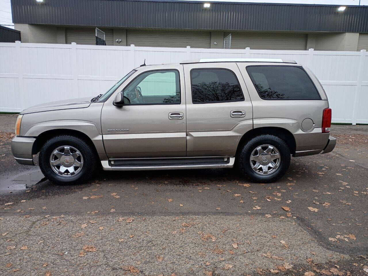 2003 CADILLAC Escalade