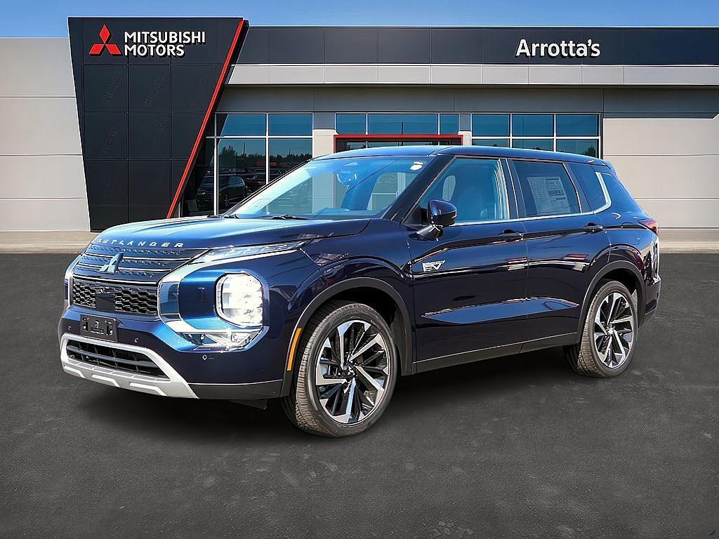 2025 MITSUBISHI Outlander
