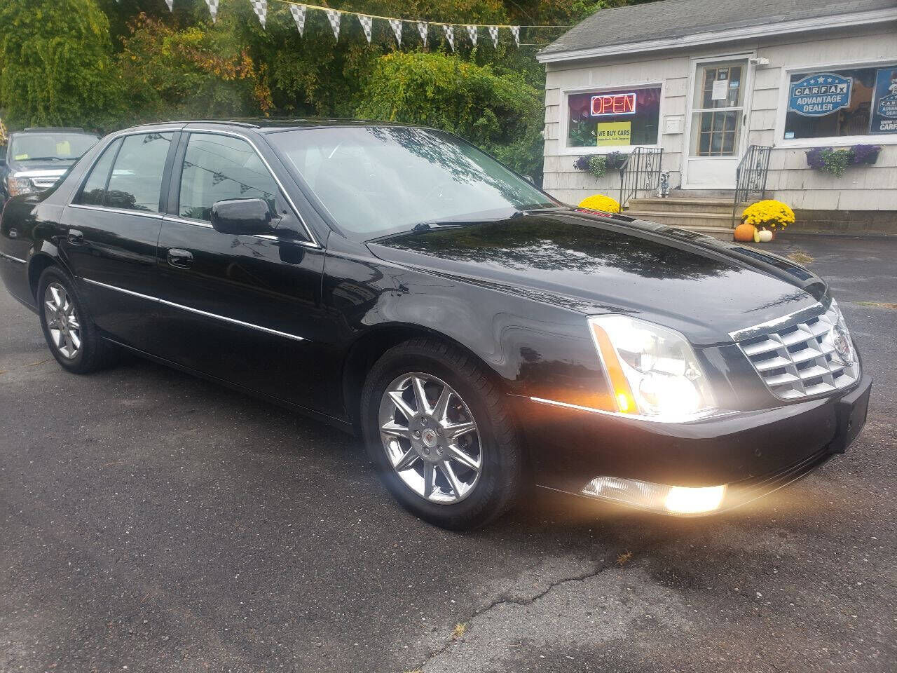 2011 CADILLAC DTS