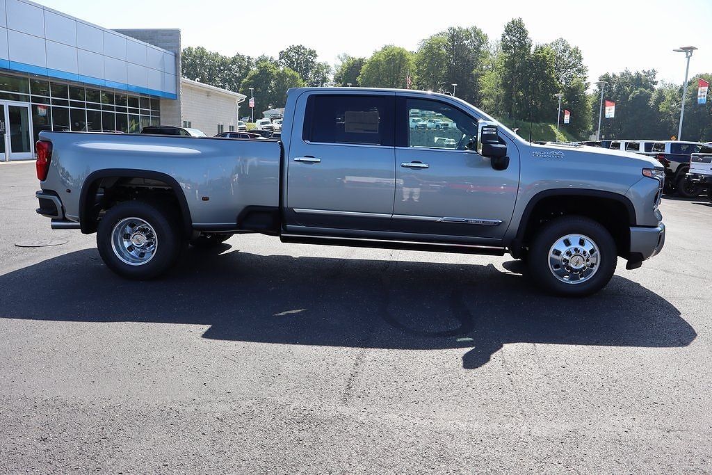 2025 CHEVROLET Silverado HD