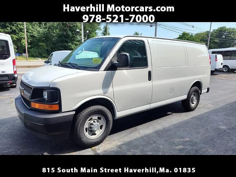 2017 CHEVROLET Express