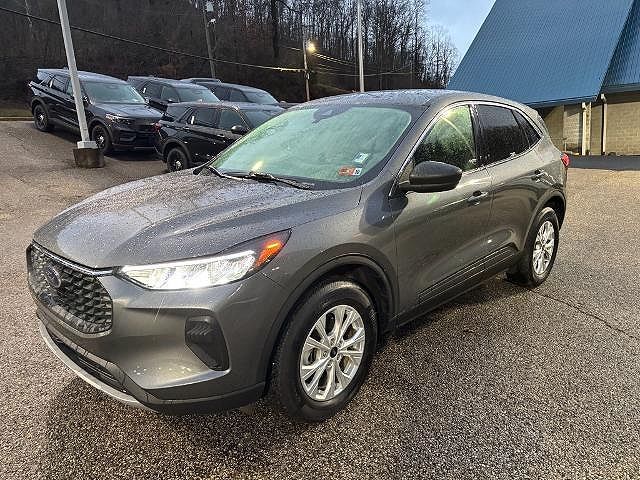 2024 FORD Escape