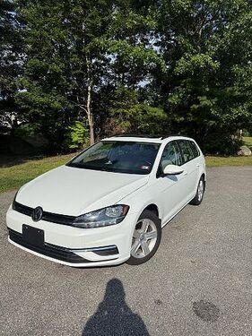 2018 VOLKSWAGEN Golf SportWagen