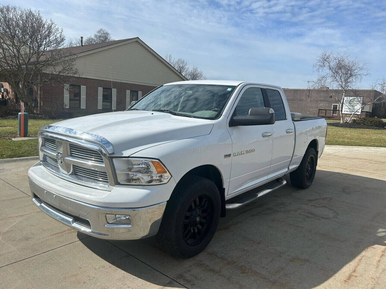 2011 DODGE Ram