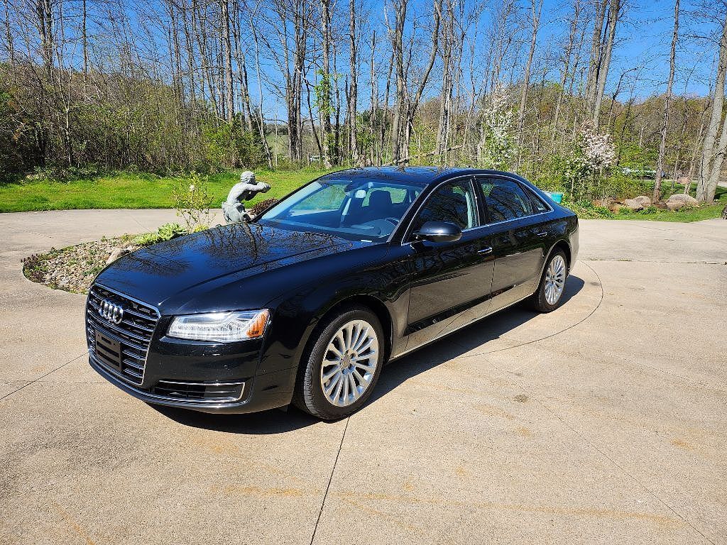 2016 AUDI A8