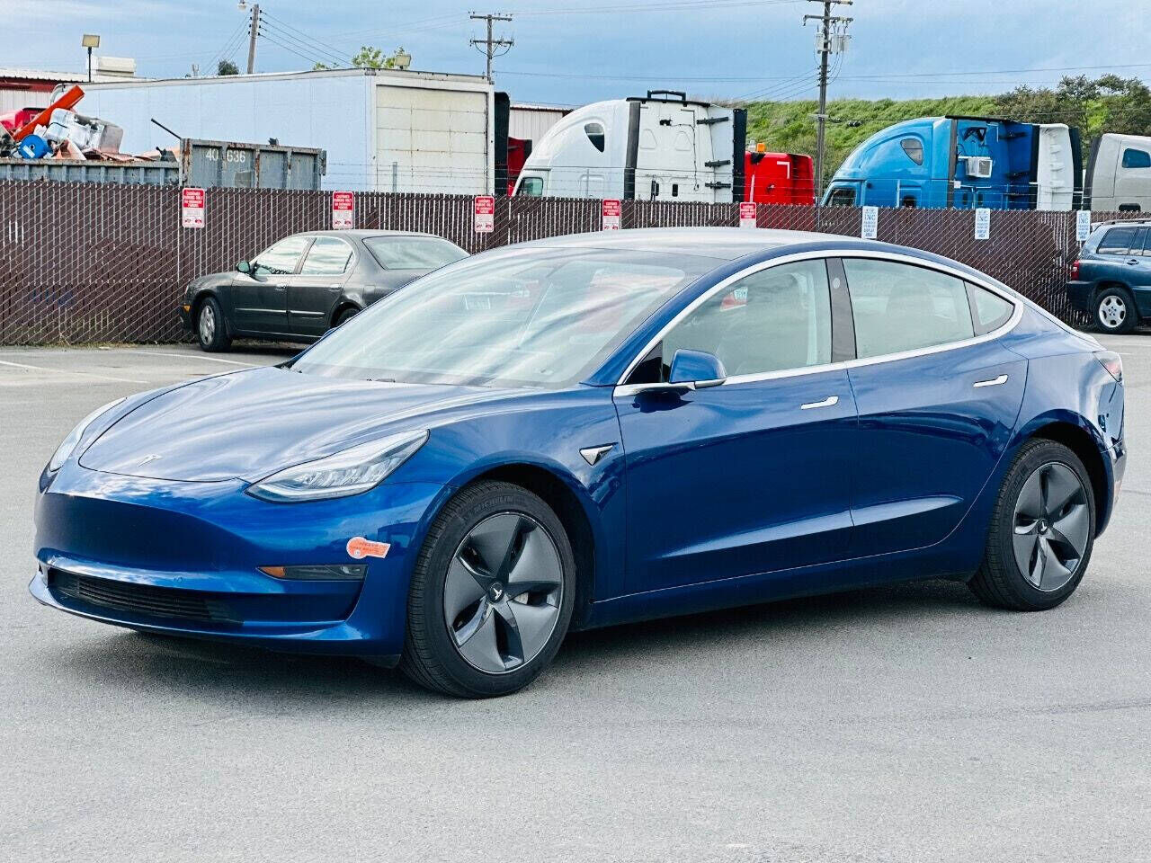 2020 TESLA Model 3