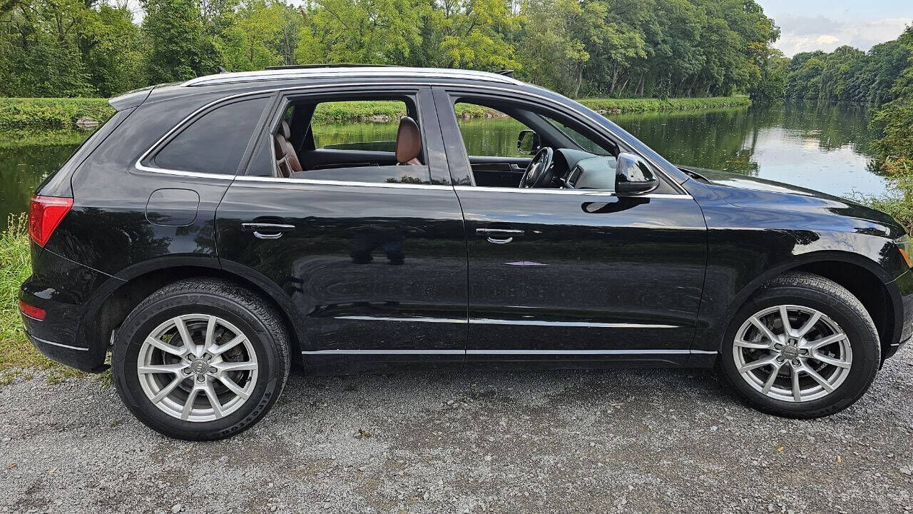 2011 AUDI Q5