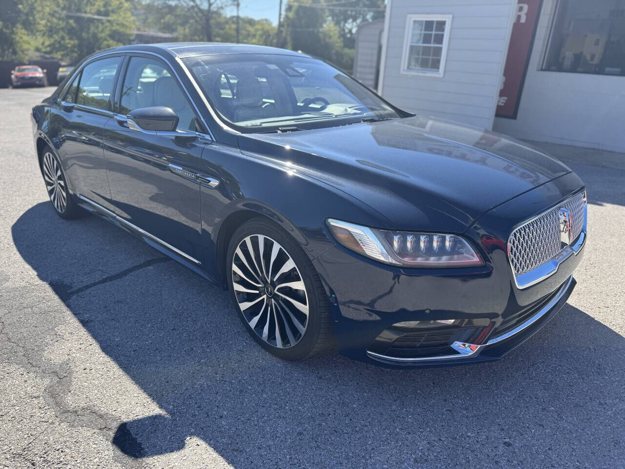 2018 LINCOLN Continental