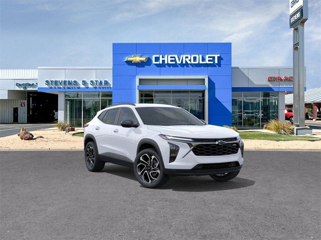 2026 CHEVROLET Trax