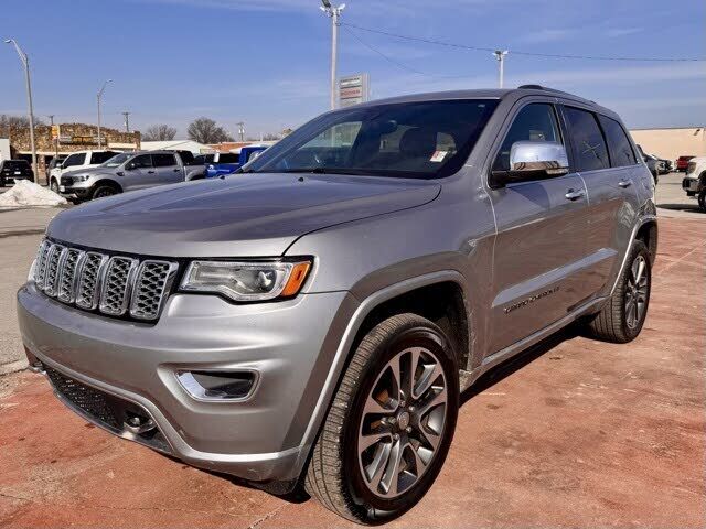 2017 JEEP Grand Cherokee