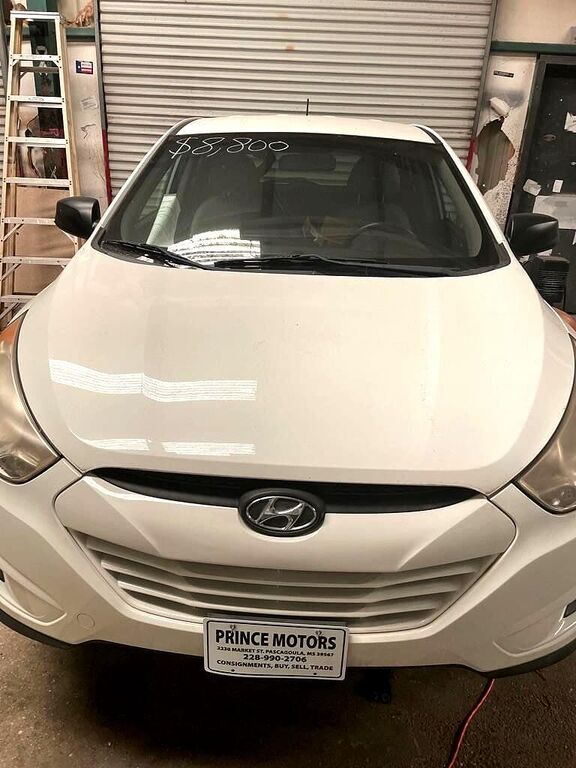 2012 HYUNDAI Tucson