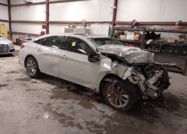 2022 TOYOTA Avalon