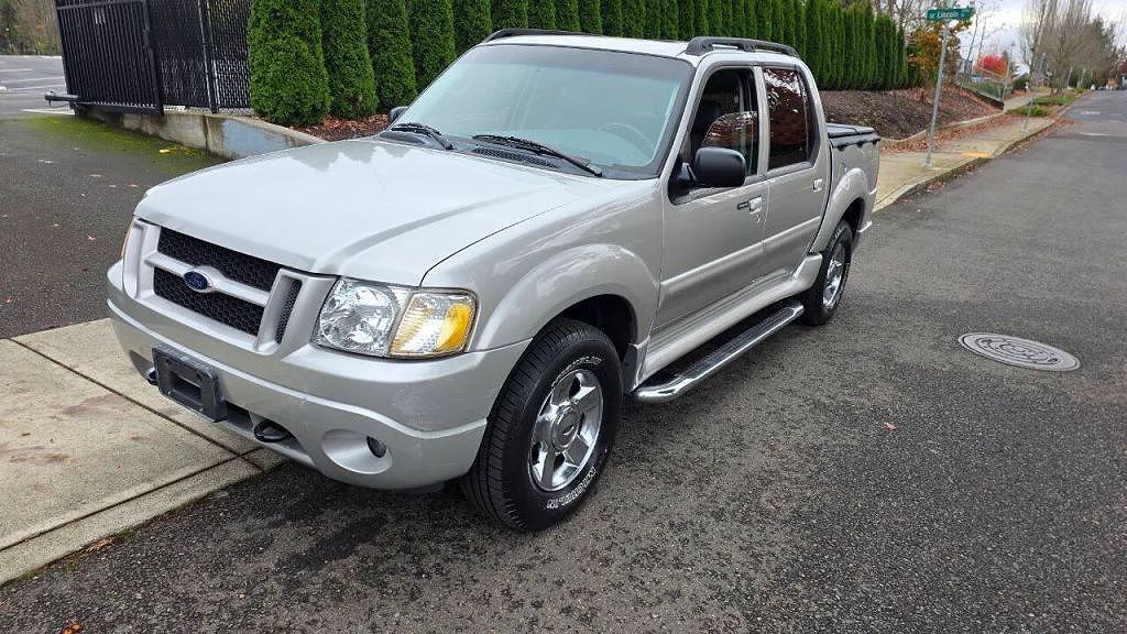 2004 FORD Explorer