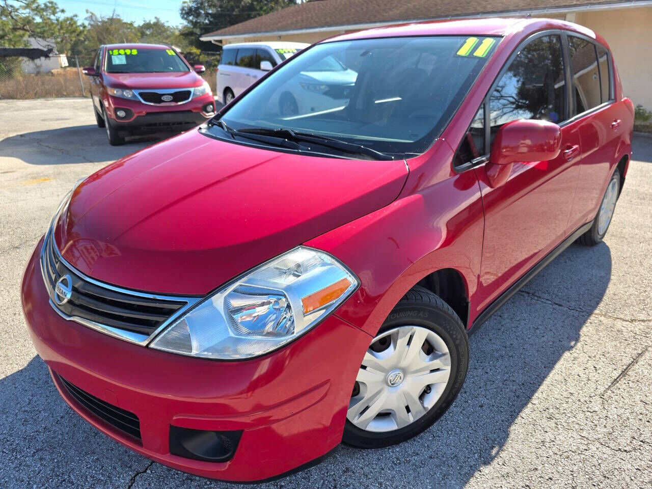 2011 NISSAN Versa