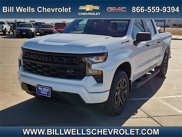 2026 CHEVROLET Silverado