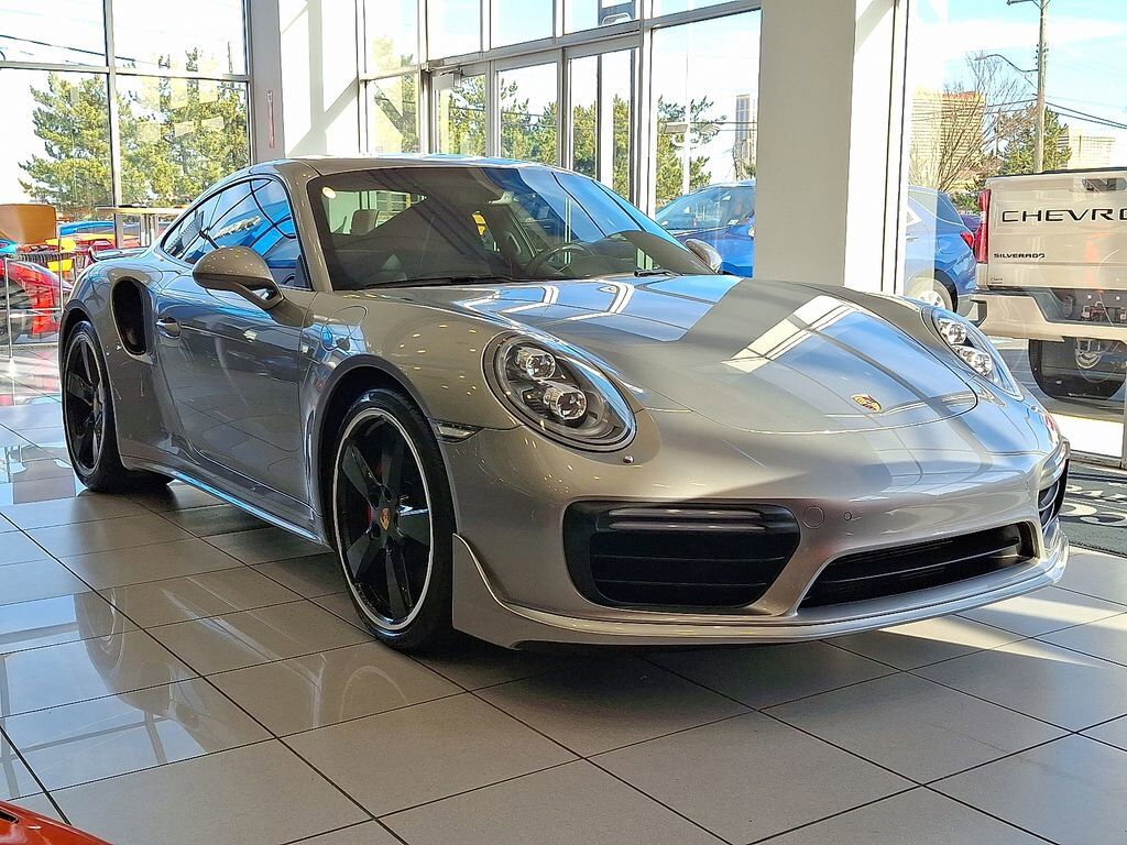 2018 PORSCHE 911