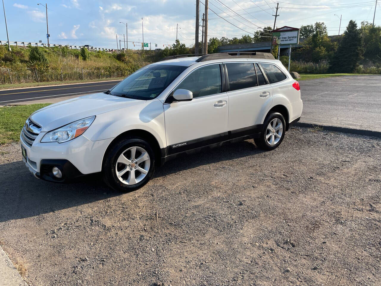 2013 SUBARU Outback