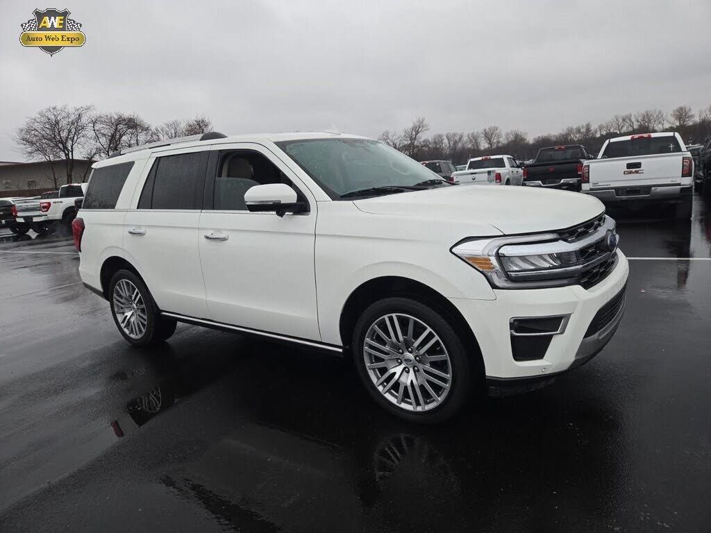 2024 FORD Expedition
