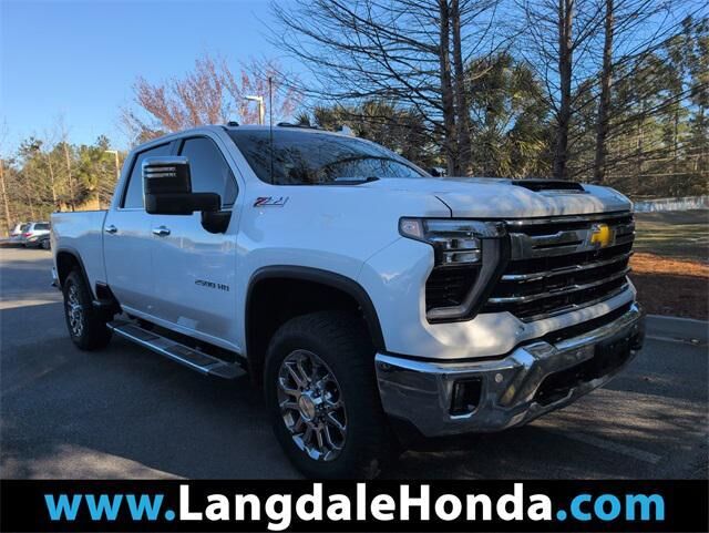 2026 CHEVROLET Silverado HD
