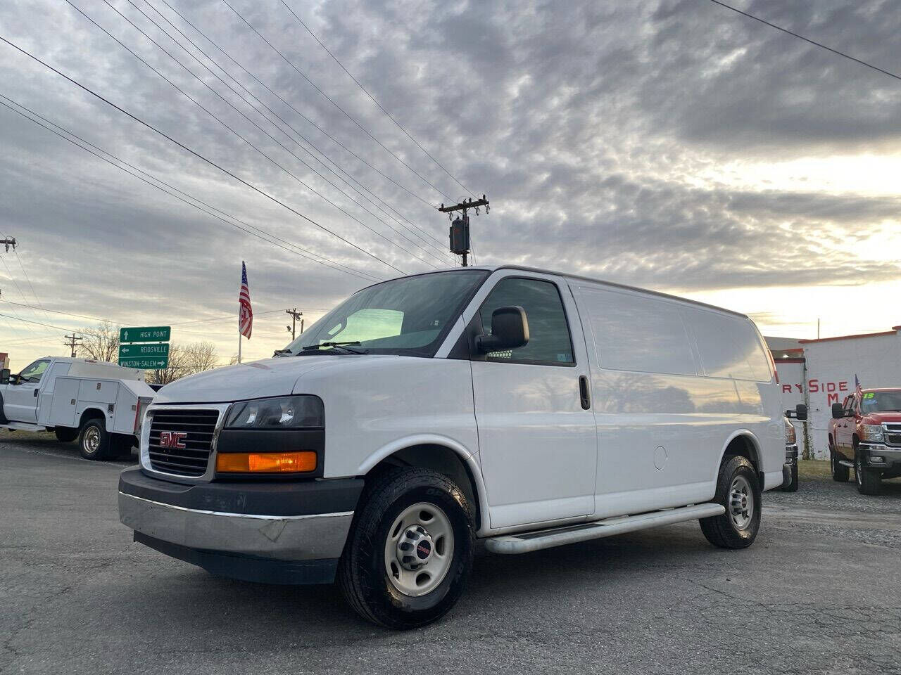 2017 GMC Savana
