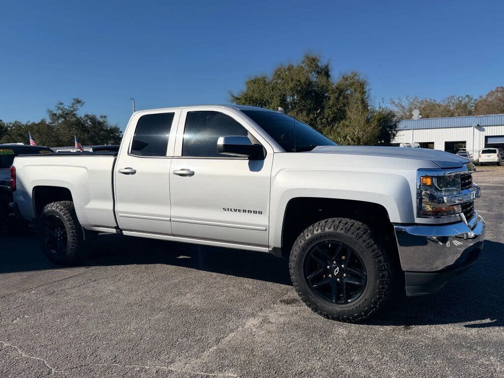 2018 CHEVROLET Silverado