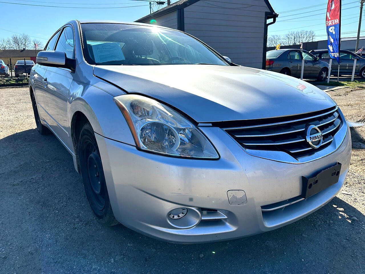 2012 NISSAN Altima
