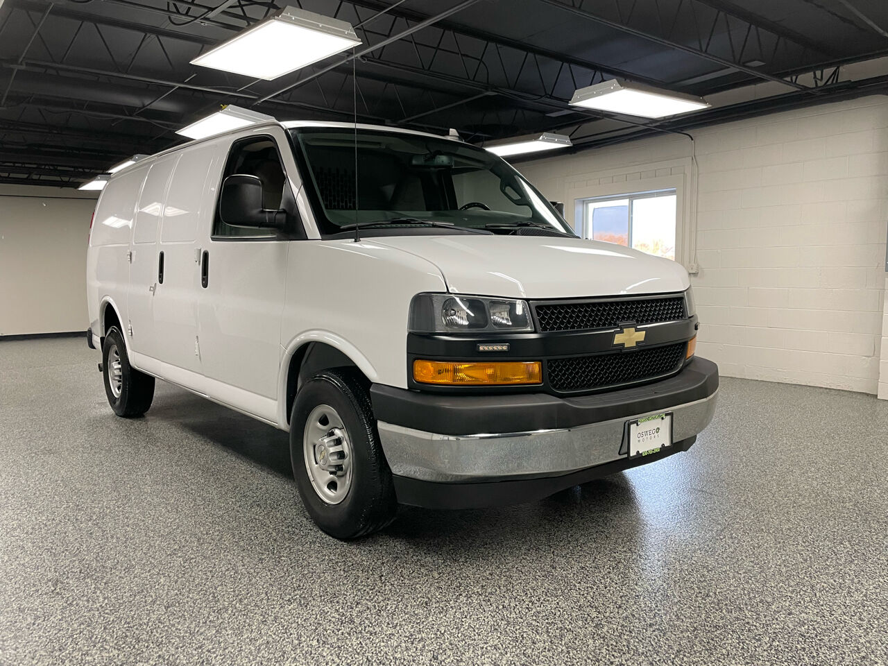 2020 CHEVROLET Express